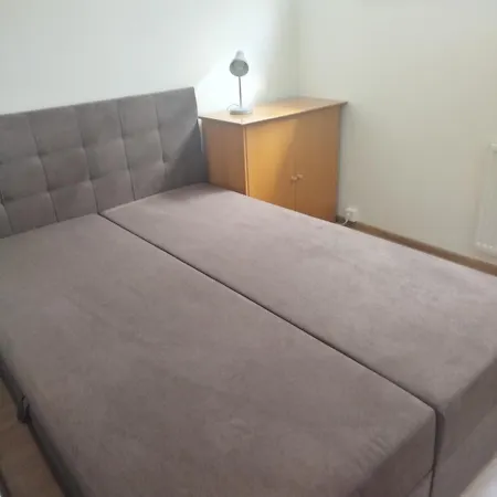 3 Apartment,parking * Μπρατισλάβα