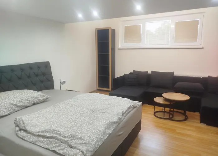 3 Apartment,parking *